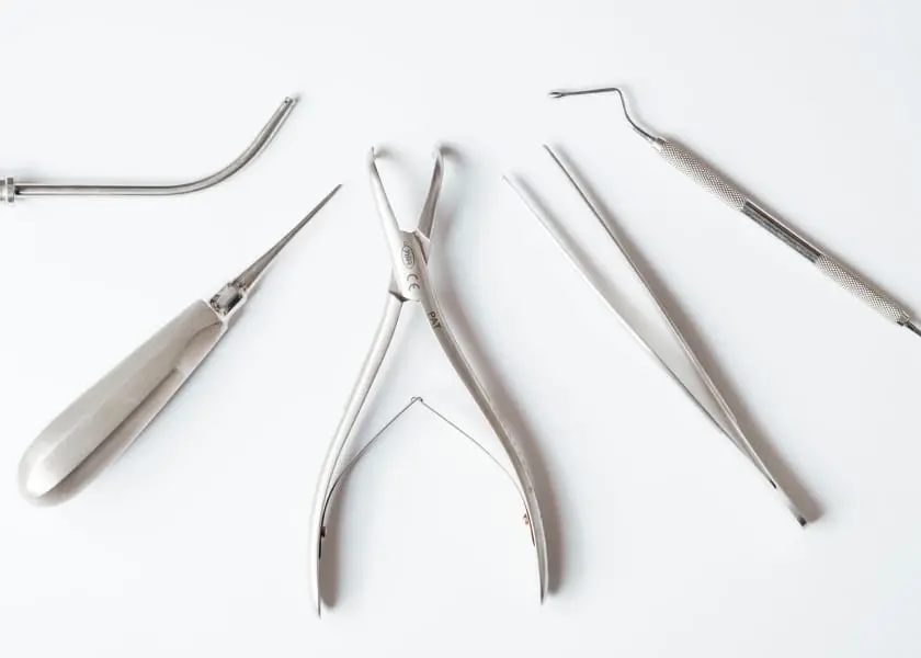 イメージ:患者様のお口に入る器具は使用後、全て滅菌します。